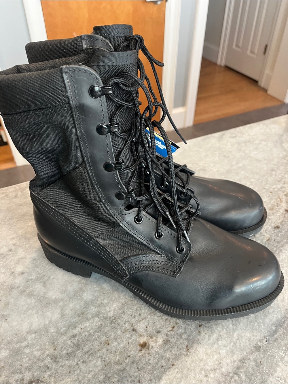 Military-Style Steel Toe Black Work Boot / size 9 - Picture 2 of 12